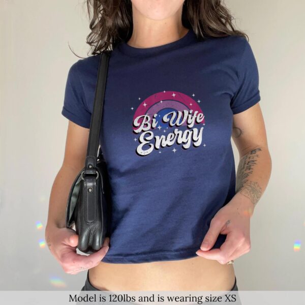 Bi Wife Energy Baby Tee – Funny Bisexual Pride Y2K Crop Top