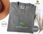 Bookworm Embroidered Tee – Soft Vintage Shirt for Readers