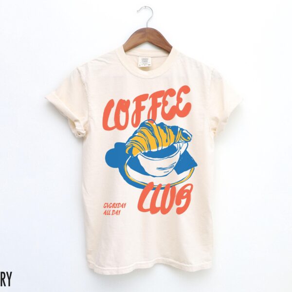 Coffee Club T-Shirt – Vintage Graphic Tee with Croissant Design