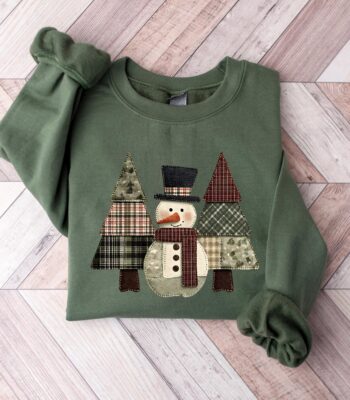 Faux Patchwork Snowman Hoodie – Cute Winter Holiday Sweatshirt