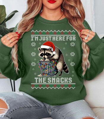Funny Raccoon Christmas Sweatshirt – Cozy Snack Lover Crewneck