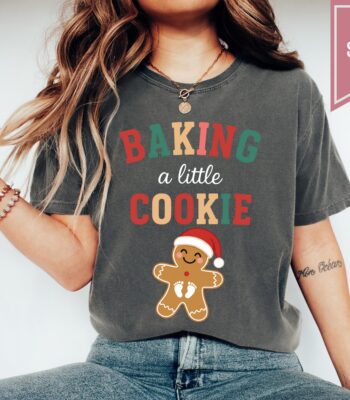 Growing A Little Cookie Shirt – Funny Maternity Christmas Tee