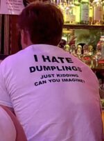 I hate dumplings just kidding Y2K meme tee – Unisex shirt
