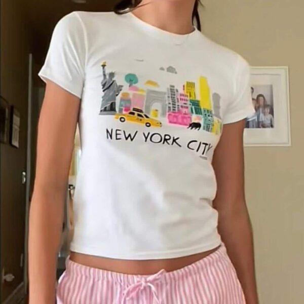 NYC Lovers Crop Top Baby Tee – Iconic City Landmark Design
