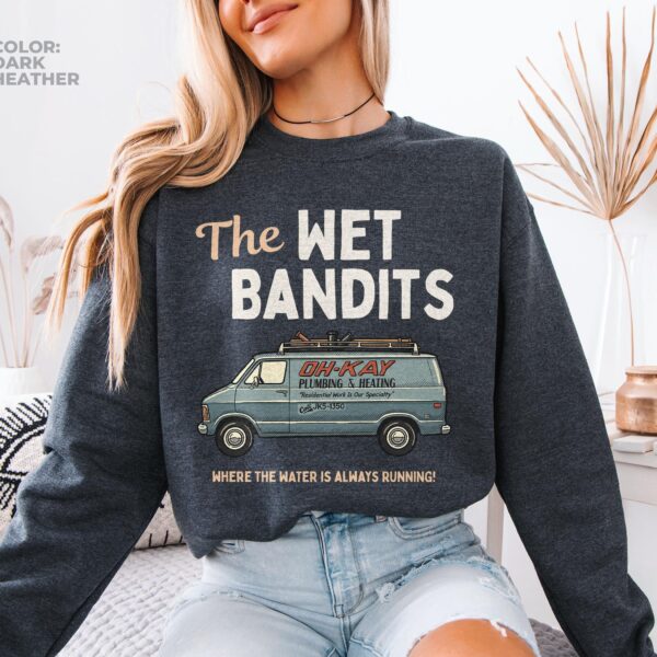 The Wet Bandits Christmas Sweatshirt – Funny 90s Movie Gift