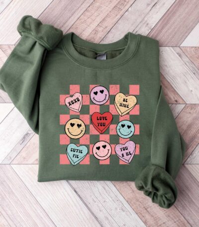 Valentines Happy Face Sweatshirt – Cute Love You Graphic Top