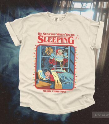 Vintage Creepy Santa Claus T-Shirt – Funny Retro 90s Graphic Tee