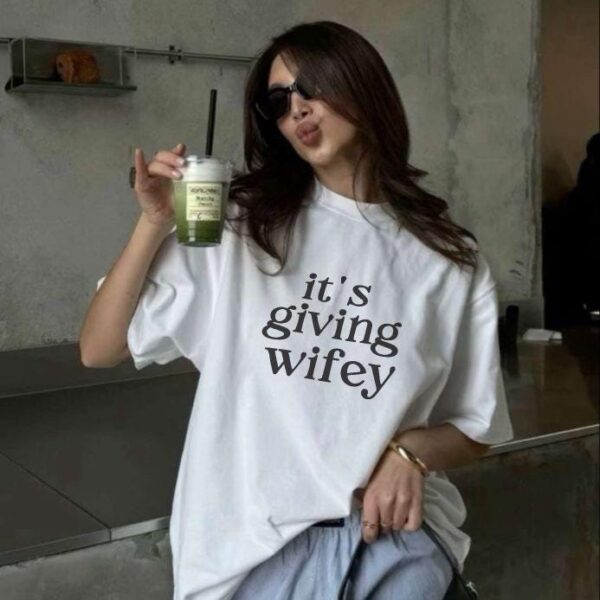 Wifey Vibes T-Shirt – Bride to Be Engagement Gift, Oversized Tee