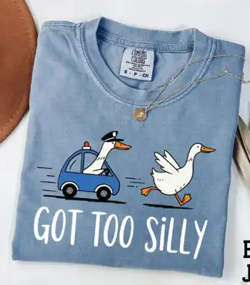 Silly Goose Shirt – Funny Unisex Tee for Goose Lovers